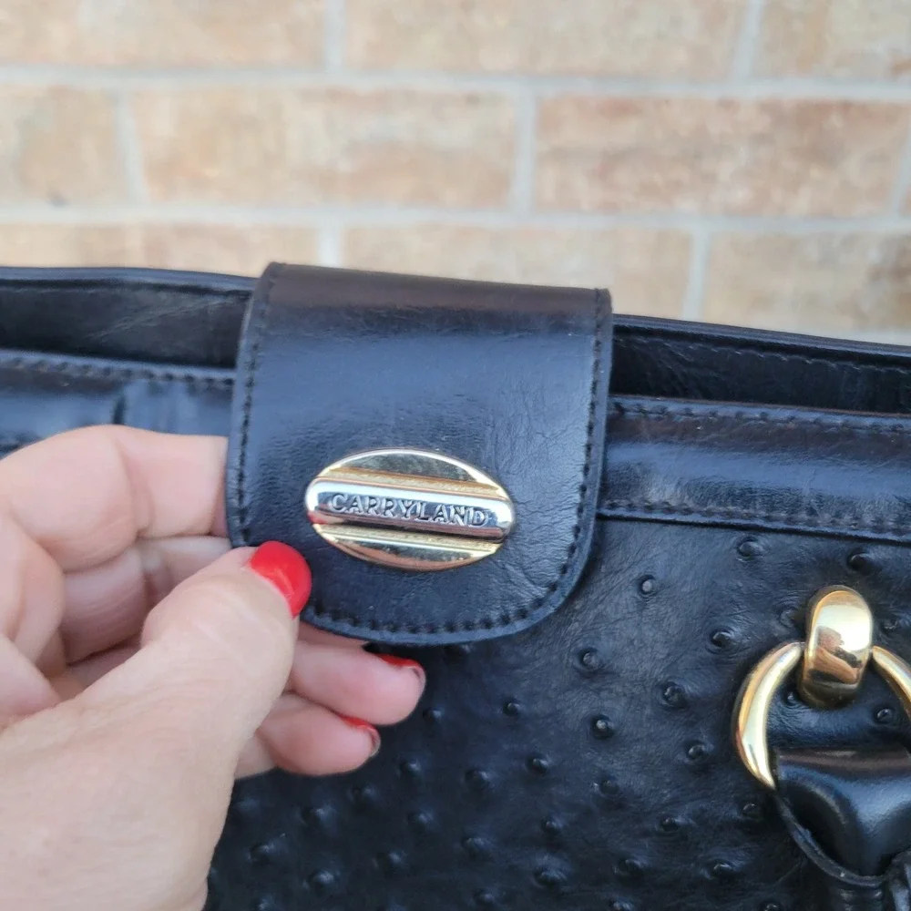 Carryland top handle